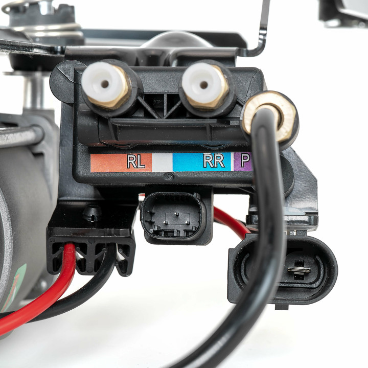 Arnott Air Suspension Compressor w/Valve Block - 22→ BMW i3 (G28), 22→ i4 (G26)